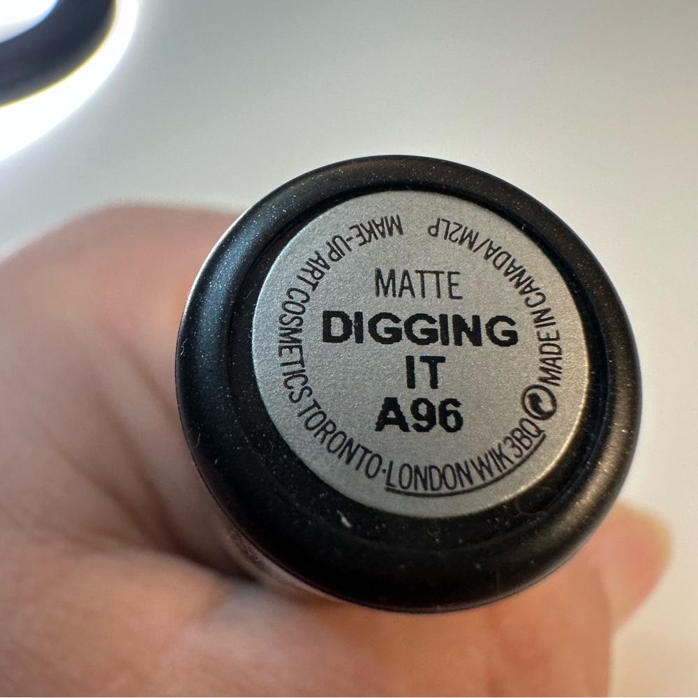 MAC Cosmetics Rich Brown Lipstick in Digging In Matte - Picture 2 of 5